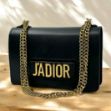 صورة كروس ديور جادور Dior JADIOR